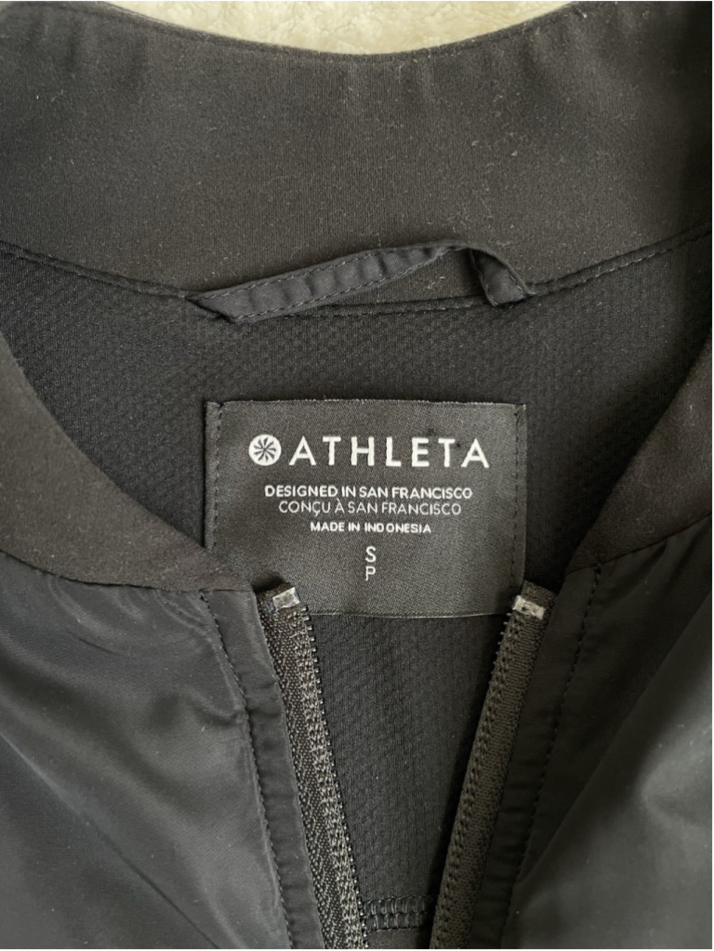 NWT ATHLETA Wayfarer Bomber Jacket Women's Size Small Black Full Zip - Picture 9 of 14